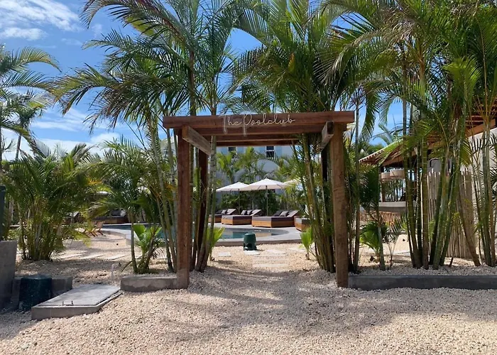 Paradise Shores And Mistico Club Boat Shuttle San Pedro (Ambergris Caye)